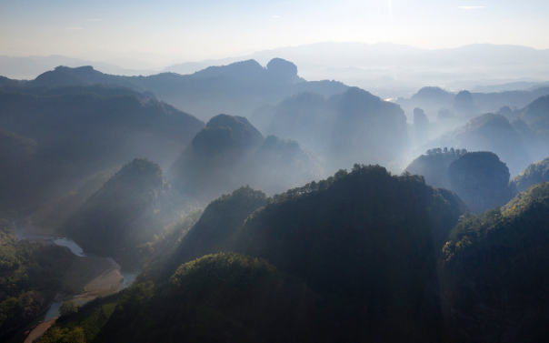 山外山，是什么模樣？